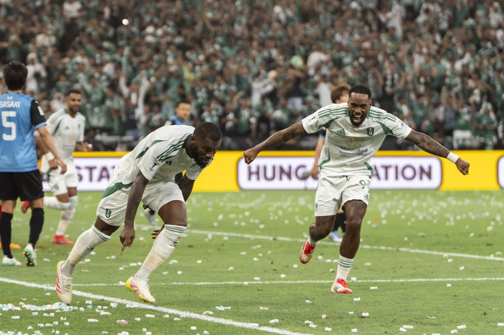 الأهلي السعودي يتوج بدوري أبطال آسيا للنخبة لكرة القدم