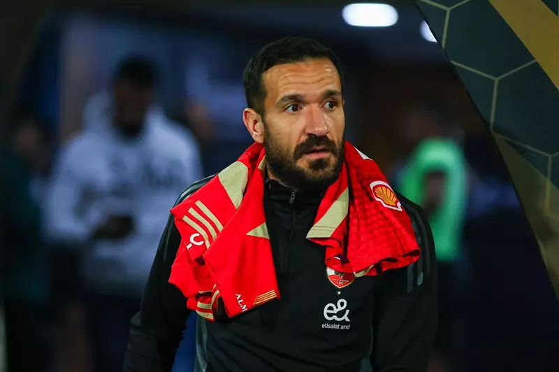 الأهلي في تصريح رسمي: نتقدم بالشكر لمعلول ونعرب عن استعدادنا لاستقباله مجددًا في المستقبل. الأهلي في تصريح رسمي: نتقدم بالشكر لمعلول ونعرب عن استعدادنا لاستقباله مجددًا في المستقبل.