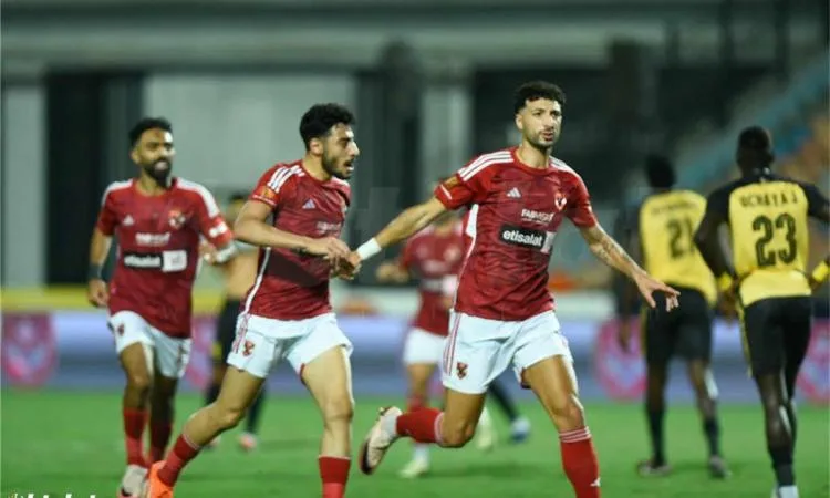 الأهلي يتصدر تشكيلة “جولة التتويج” بالدوري بينما يغيب بيراميدز. الأهلي يتصدر تشكيلة “جولة التتويج” بالدوري بينما يغيب بيراميدز.