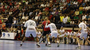 الأهلي يتغلب على الزمالك ويتوج بلقب كأس الكؤوس الإفريقية لكرة اليد