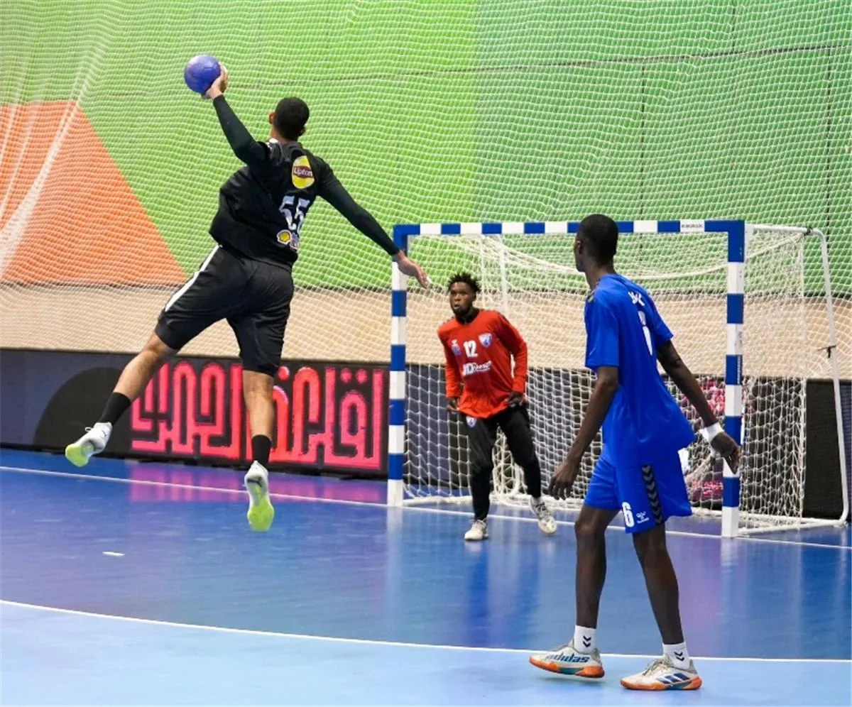 الأهلي يتغلب على كينشاسا ويتأهل لنصف نهائي كأس الكؤوس الإفريقية لكرة اليد الأهلي يتغلب على كينشاسا ويتأهل لنصف نهائي كأس الكؤوس الإفريقية لكرة اليد