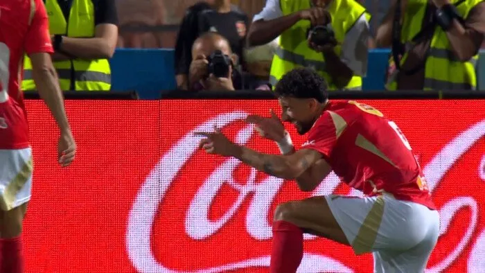 الأهلي يحقق التقدم بهدفين لـ “وسام أبو علي” أمام فاركو في الشوط الأول من الدوري (فيديو) الأهلي يحقق التقدم بهدفين لـ “وسام أبو علي” أمام فاركو في الشوط الأول من الدوري (فيديو)