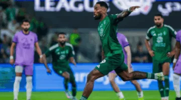 الأهلي يحقق فوزاً كاسحاً على الخلود بأربعة أهداف في الدوري السعودي للمحترفين