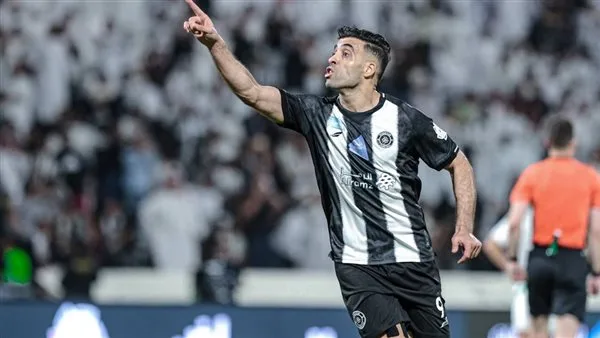 الأهلي يخسر أمام الشباب بثلاثية في الدوري السعودي