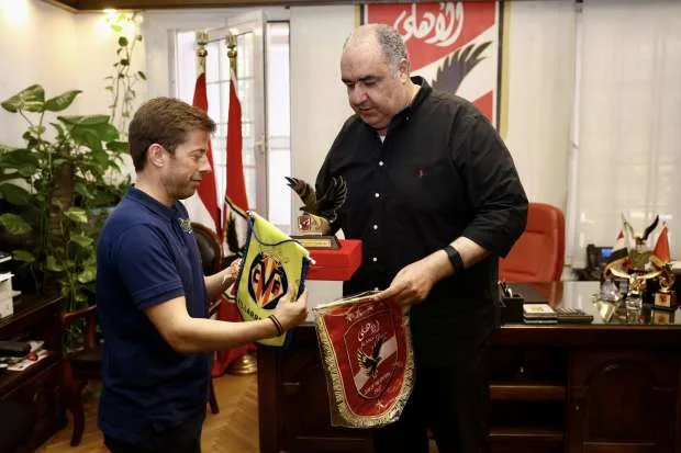 الأهلي يستضيف وفدًا من نادي فياريال الإسباني الأهلي يستضيف وفدًا من نادي فياريال الإسباني