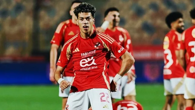 الأهلي يسعى لتعديل عقد إمام عاشور لحمايته من العروض الخارجية الأهلي يسعى لتعديل عقد إمام عاشور لحمايته من العروض الخارجية