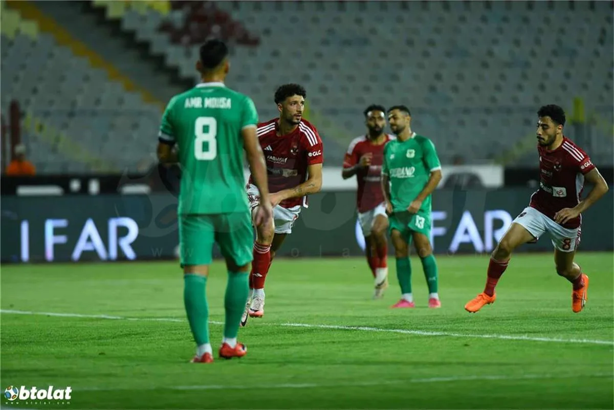 الأهلي يصطدم بـ المصري في مواجهة مثيرة لملاحقة بيراميدز على صدارة الدوري
