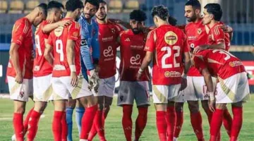 الأهلي يطلب من ريفيرو تحديد موعد عرض الصفقات الجديدة في المران.