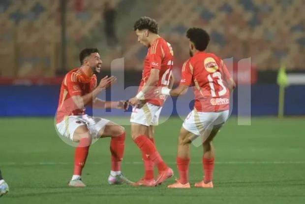 الأهلي يعود إلى التدريبات اليوم من دون راحة.. جلسة تصوير لمونديال الكرة. الأهلي يعود إلى التدريبات اليوم من دون راحة.. جلسة تصوير لمونديال الكرة.