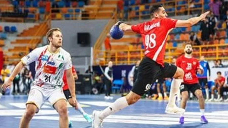 الأهلي يلتقي الترجي التونسي في بطولة إفريقيا لأندية كرة اليد.