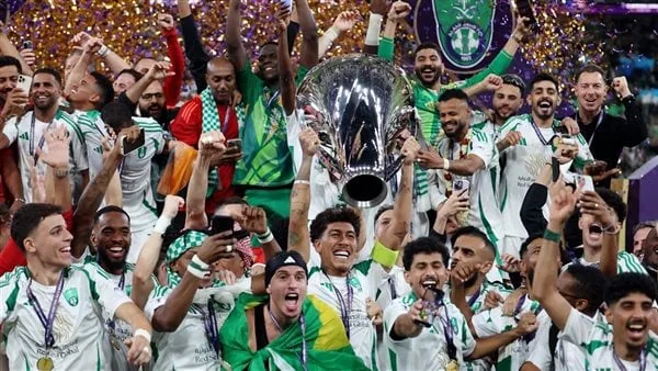 الأهلي يهزم التعاون بثنائية في الدوري السعودي