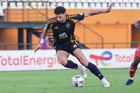 الأهلي يُبلغ عن إصابة وسام أبو علي في كاحله الأهلي يُبلغ عن إصابة وسام أبو علي في كاحله