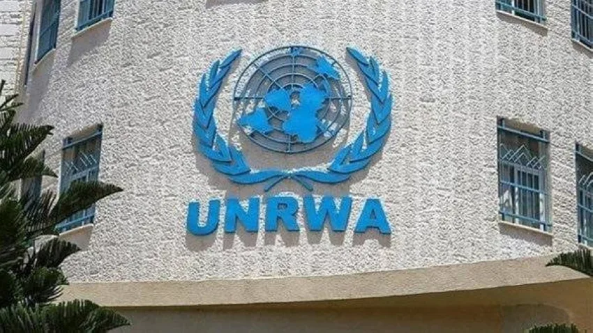 الأونروا تعلن عن مقتل أحد موظفيها في غزة على يد قوات الاحتلال الإسرائيلية الأونروا تعلن عن مقتل أحد موظفيها في غزة على يد قوات الاحتلال الإسرائيلية