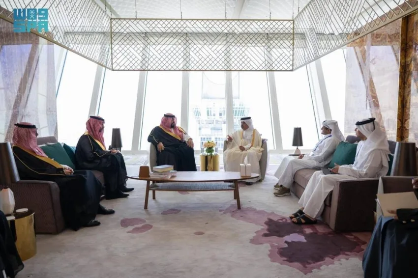الإبراهيم يتباحث مع وزير المالية القطري حول تعزيز العلاقات الاقتصادية الإبراهيم يتباحث مع وزير المالية القطري حول تعزيز العلاقات الاقتصادية