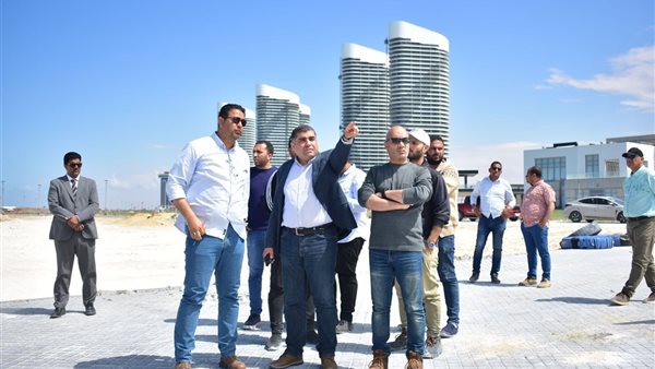 الإسكان: ضغط البرامج الزمنية لتسليم وحدات كمبوند مزارين بالعلمين الجديدة الإسكان: ضغط البرامج الزمنية لتسليم وحدات كمبوند مزارين بالعلمين الجديدة