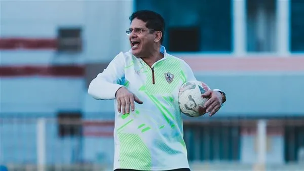 الإصابات صداع مبكر في رأس أيمن الرمادي مع الزمالك