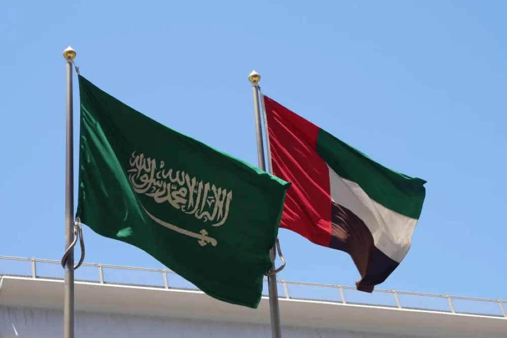 الإمارات والسعودية بين أقوى 10 دول تأثيراً في العالم