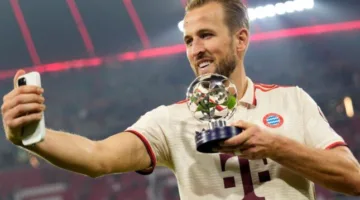 الإنجليزي هاري كين يُتوَّج بجائزة أفضل لاعب في الدوري الألماني لهذا الموسم