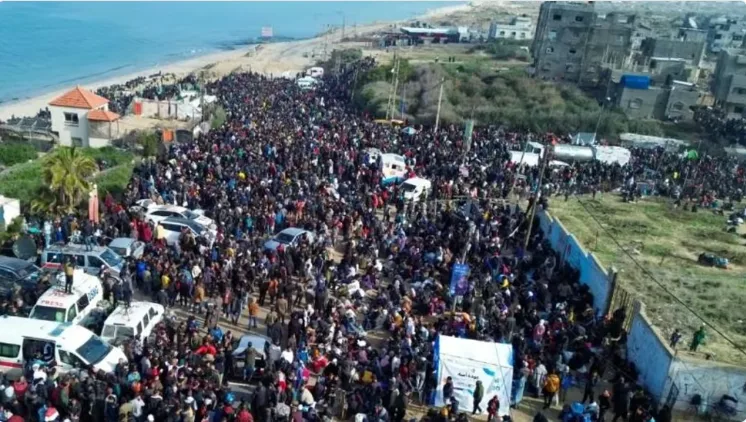 الاتحاد الأوروبي يرفض محاولات تغيير التركيبة السكانية في غزة