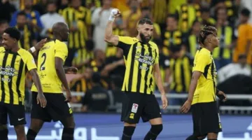 الاتحاد يتغلب على الفيحاء ويخطو نحو الفوز بلقب الدوري السعودي