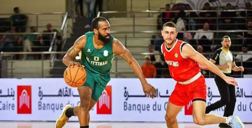 الاتحاد يتغلب على سبورتنج وينتظر الفائز من الأهلي والزمالك في نهائي كأس سوبر كرة السلة. الاتحاد يتغلب على سبورتنج وينتظر الفائز من الأهلي والزمالك في نهائي كأس سوبر كرة السلة.