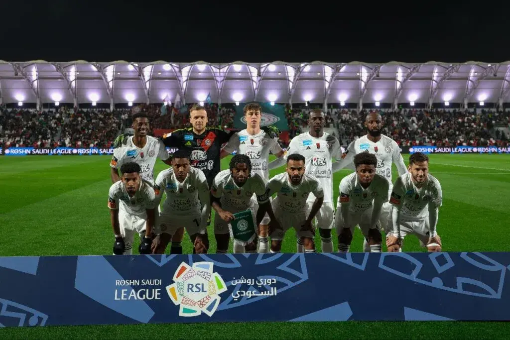 الاتحاد يصارع الأهلي على ضم ظهير الأتفاق