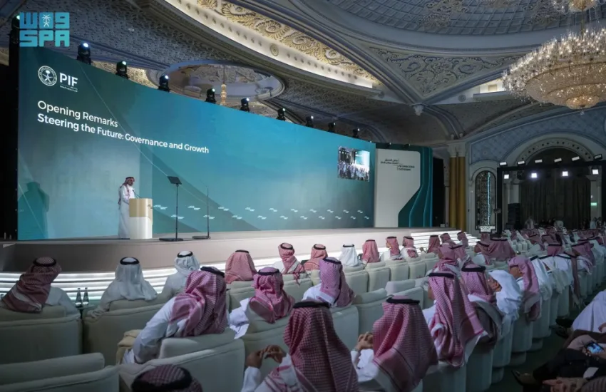 الاستثمارات العامة تستضيف أكثر من 1000 عضو من مجالس الإدارة والتنفيذيين من المملكة وخارجها في ملتقى خاص بأعضاء مجالس الإدارة. الاستثمارات العامة تستضيف أكثر من 1000 عضو من مجالس الإدارة والتنفيذيين من المملكة وخارجها في ملتقى خاص بأعضاء مجالس الإدارة.