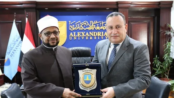 البحوث الإسلامية: الأزهر لا يقتصر دوره على التوجيه بعد وقوع المشكلات بل يعمل على تحصين الشباب