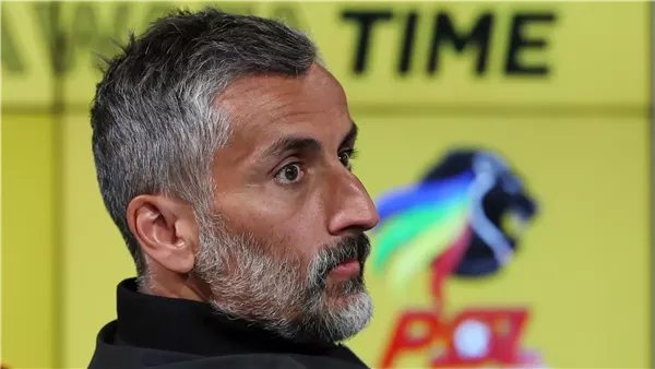 البدرى: ريڤيرو يفتقر للخبرات، لكن إنجازاته مع أورلاندو تدل على أنه سيكون واعداً مع الأهلي. البدرى: ريڤيرو يفتقر للخبرات، لكن إنجازاته مع أورلاندو تدل على أنه سيكون واعداً مع الأهلي.