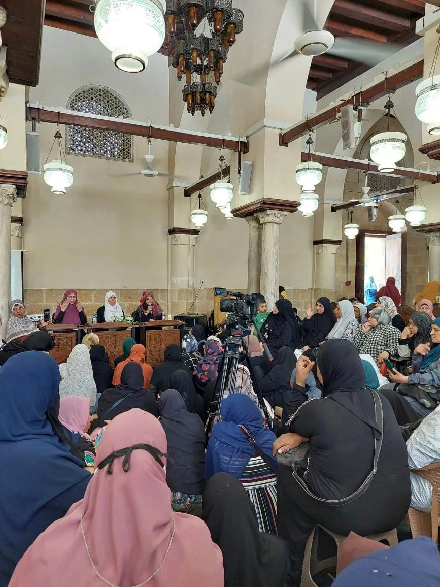 البرامج النسائية في الأزهر تقدم خطة لتشخيص وعلاج اضطرابات الصوت وطلاقة الكلام لدى أصحاب الهمم.