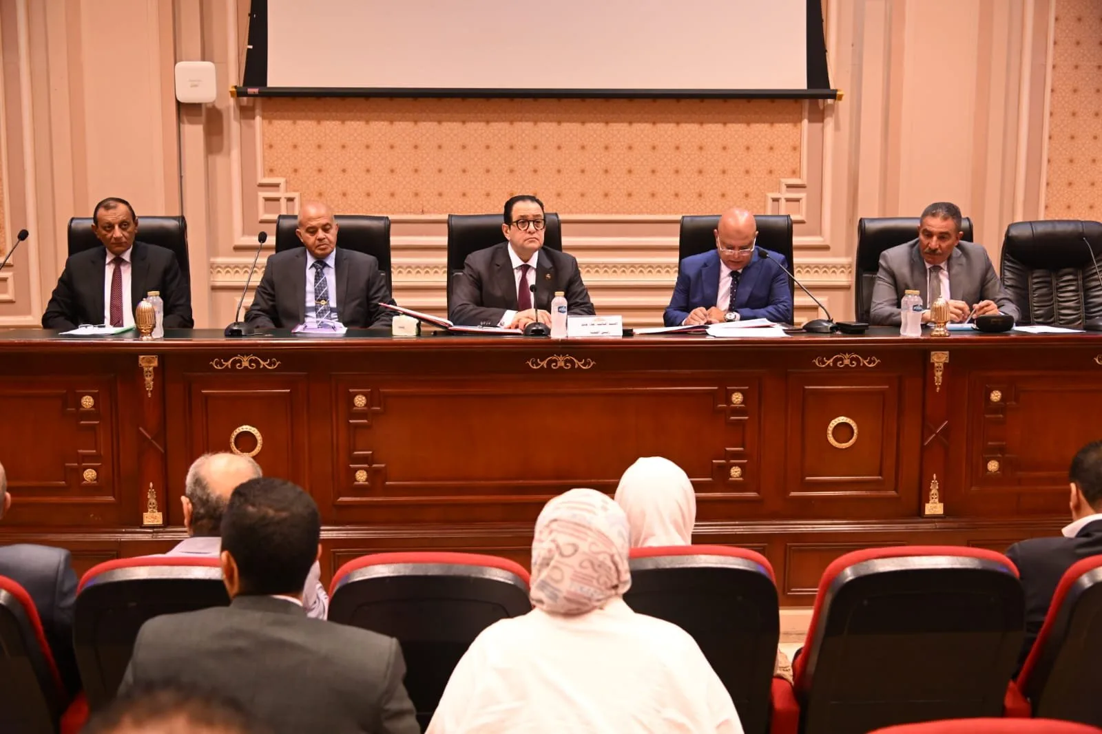 البرلمان يوافق على إنشاء الهيئة العامة لميناء الإسكندرية للسنة المالية 25/2026 البرلمان يوافق على إنشاء الهيئة العامة لميناء الإسكندرية للسنة المالية 25/2026