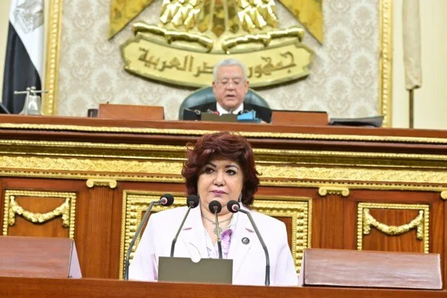 «البرلمان» يوافق على اتفاقية النقل الجوي المنتظم بين مصر وعمان «البرلمان» يوافق على اتفاقية النقل الجوي المنتظم بين مصر وعمان
