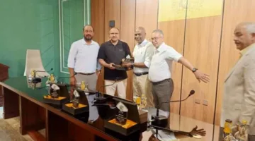 التحدي الليبي يكرم خالد جلال والفريق بعد انتهاء الموسم – صور
