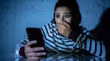 التحقيق في مزاعم أسرة قاصر ضد مدرب كرة طائرة في نادٍ معروف بتهمة الاعتداء والابتزاز عبر مكالمات غير ملائمة.