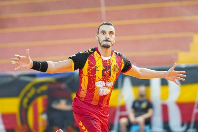 الترجي التونسي يتأهل لملاقاة الزمالك في نصف نهائي كأس اليد الترجي التونسي يتأهل لملاقاة الزمالك في نصف نهائي كأس اليد