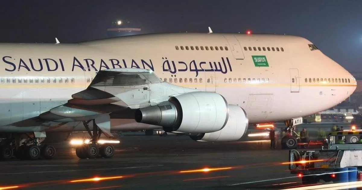 التزام كامل في مطارات أبها وعرعر والقريات.. والطيران المدني يراقب مؤشرات شهر أبريل التزام كامل في مطارات أبها وعرعر والقريات.. والطيران المدني يراقب مؤشرات شهر أبريل