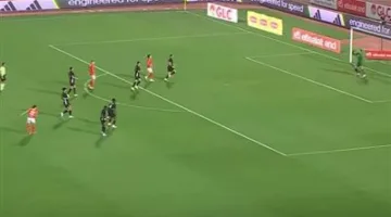 التعادل الإيجابي يهيمن على مجريات الشوط الأول لمباراة الأهلي والبنك في الدوري