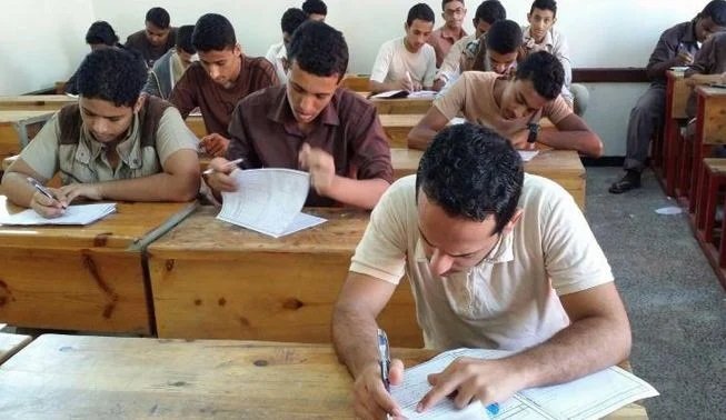 التعليم تتيح النماذج الاسترشادية للثانوية العامة 2025 في مادة الرياضيات التطبيقية