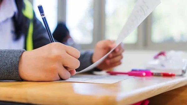 التقييم اللوني للمرحلة الابتدائية: ما دلالات النظام الجديد لأولياء الأمور والمعلمين؟ التقييم اللوني للمرحلة الابتدائية: ما دلالات النظام الجديد لأولياء الأمور والمعلمين؟