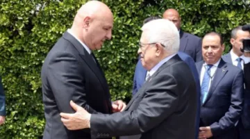 التلفزيون الإسرائيلي: السعودية تمارس ضغوطًا على عباس لنزع سلاح المقاومة في لبنان.. حركة المسار البديل: زيارة عباس لبيروت تهدف إلى إحباط أي تحركات شعبية في الشتات وتحويل الوجود الفلسطيني إلى ملف أمني.
