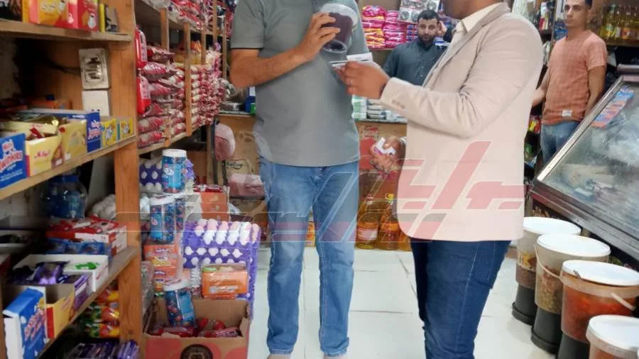 التموين يتصدى لرنجة غير معروفة المصدر في كفر الشيخ التموين يتصدى لرنجة غير معروفة المصدر في كفر الشيخ