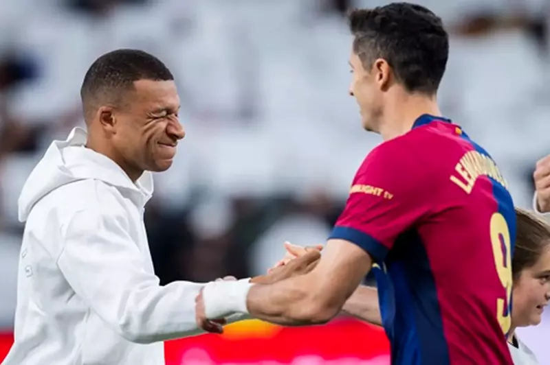 التنافس مستمر بين ريال مدريد وبرشلونة: تحديث على ترتيب الهدافين في الدوري الإسباني بعد حسم البطولة. التنافس مستمر بين ريال مدريد وبرشلونة: تحديث على ترتيب الهدافين في الدوري الإسباني بعد حسم البطولة.