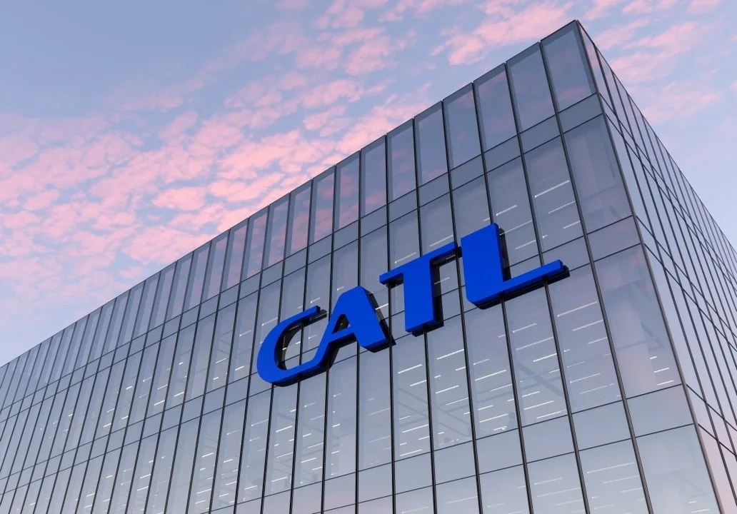 التوتر الأمريكي الصيني يمس طرح “CATL” الأكبر بالعالم في 2025