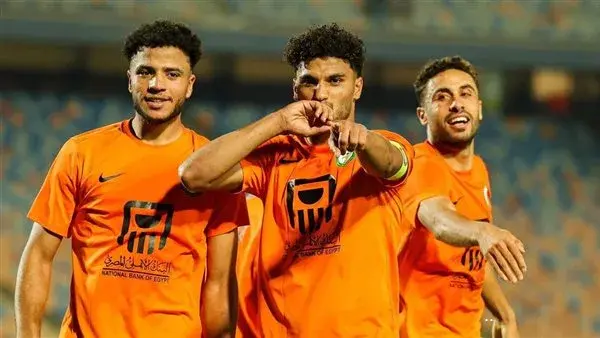 الثانية على التوالي.. بيراميدز يسقط برباعية أمام البنك الأهلي في صراع القمة