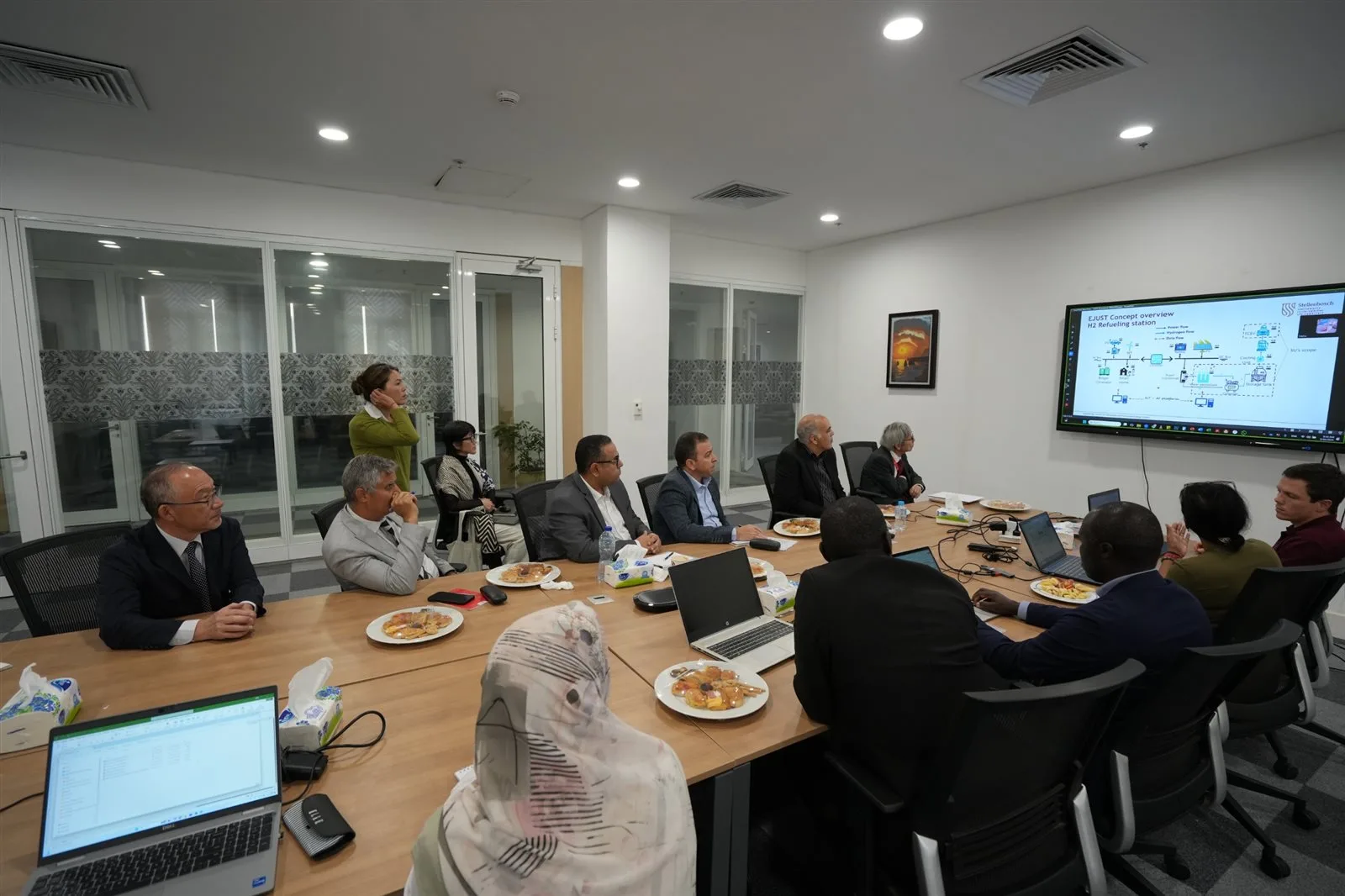 الجامعة المصرية اليابانية تنظم أول ورشة دولية حول الطاقة المتجددة بين اليابان وأفريقيا الجامعة المصرية اليابانية تنظم أول ورشة دولية حول الطاقة المتجددة بين اليابان وأفريقيا