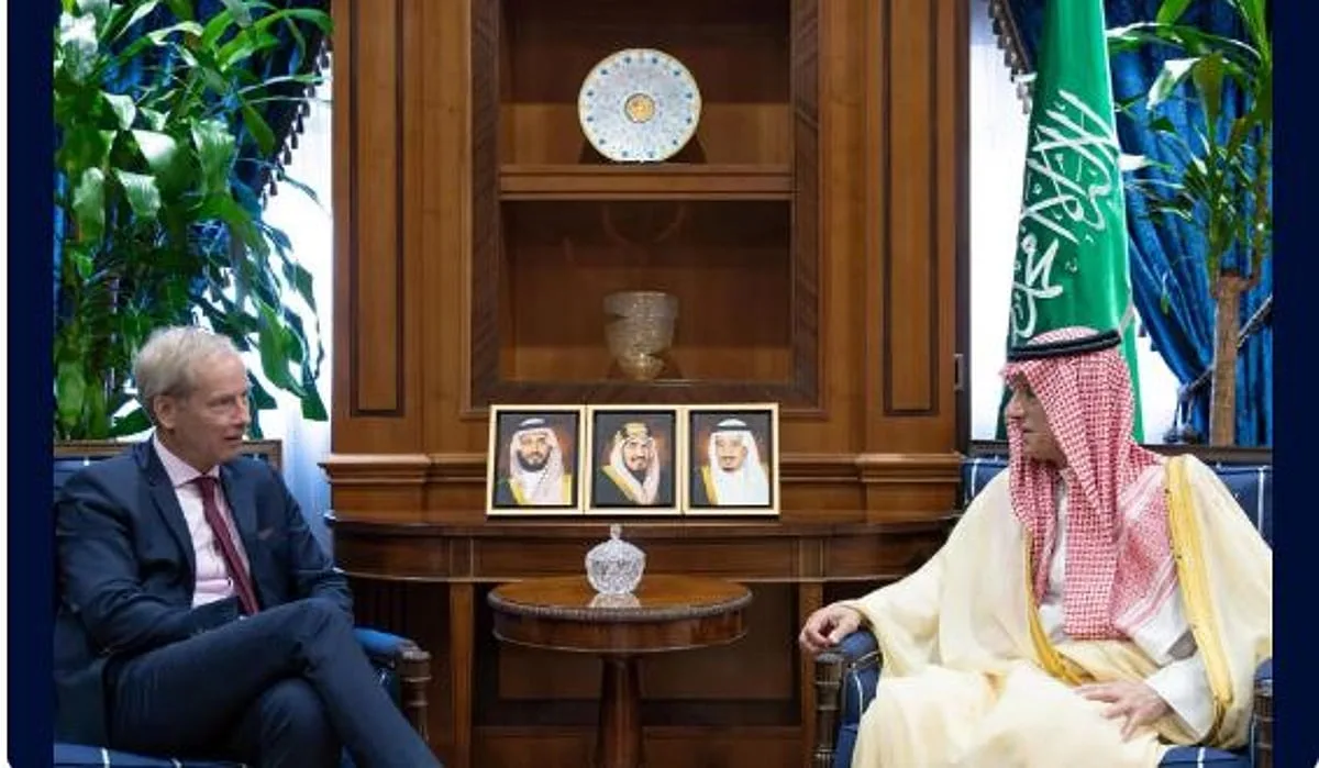 «الجبير» يُرحب بنائب الأمين العام للشؤون السياسية في دائرة العمل الخارجي للاتحاد الأوروبي «الجبير» يُرحب بنائب الأمين العام للشؤون السياسية في دائرة العمل الخارجي للاتحاد الأوروبي
