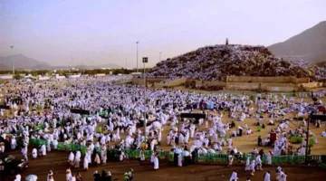 الجزائر تحدد تاريخ عيد الأضحى ووقفة عرفات لعام 2025.. بطاقات تهنئة فريدة وجميلة