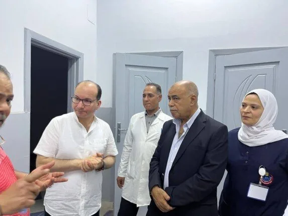 الجزار يقوم بجولة تفقدية في بعض المرافق الصحية بجنوب القاهرة الجزار يقوم بجولة تفقدية في بعض المرافق الصحية بجنوب القاهرة