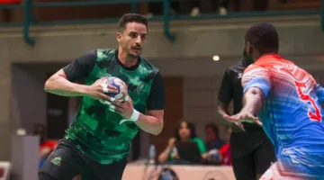 الجيش الملكي المغربي يتغلب على فريق فانز الكاميروني في بطولة كأس الكؤوس الإفريقية لكرة اليد.