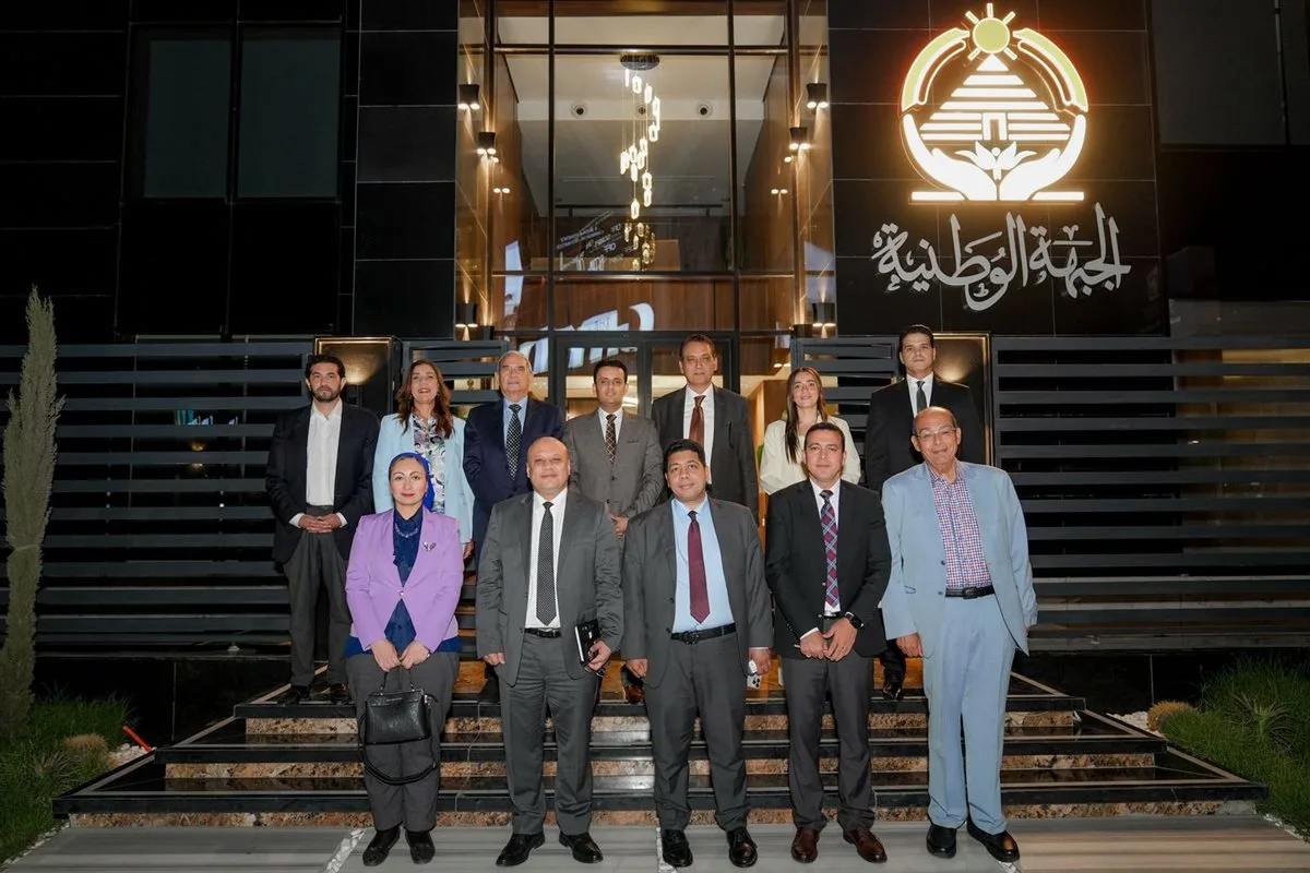 “الحزب الوطني”: رؤيتنا لدولة عصرية تعتمد على التخطيط الواقعي (صور) “الحزب الوطني”: رؤيتنا لدولة عصرية تعتمد على التخطيط الواقعي (صور)